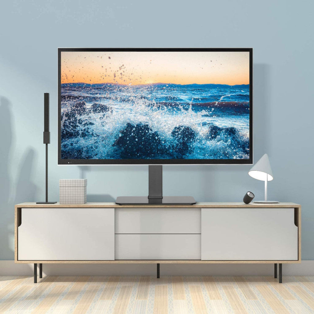 Compatibil cu televizoare și monitoare între 32 și 55 inch